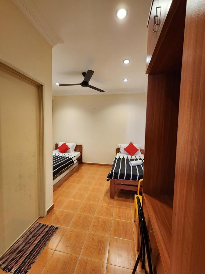 Apartment Y Homes *